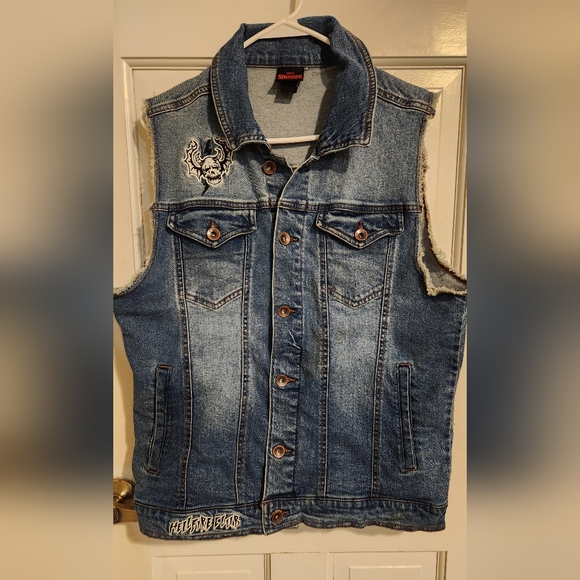 Stranger Things Other - Sleeveless Blue Denim Vest with Patch Detail